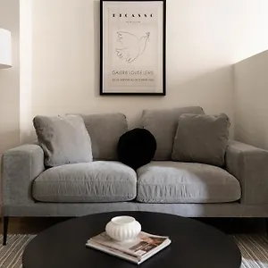  Apartment Maison Place Jacques-cartier By Luxury In Transit Canada